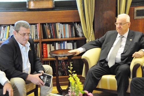 President Reuven Rivlin is moved by hearing of Uri’s traumatic experiences while in captivity.